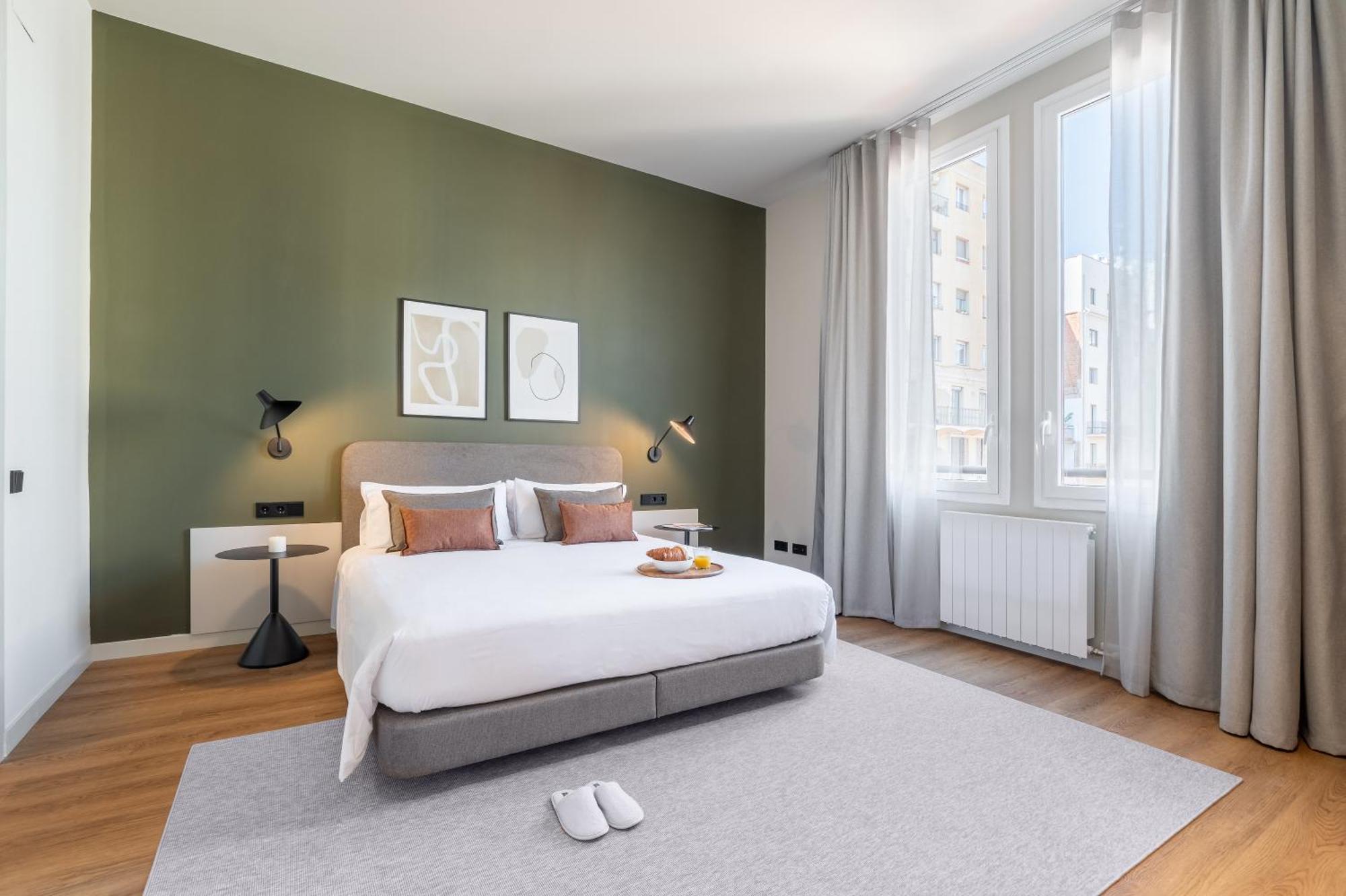 Five-Bedroom Apartment
