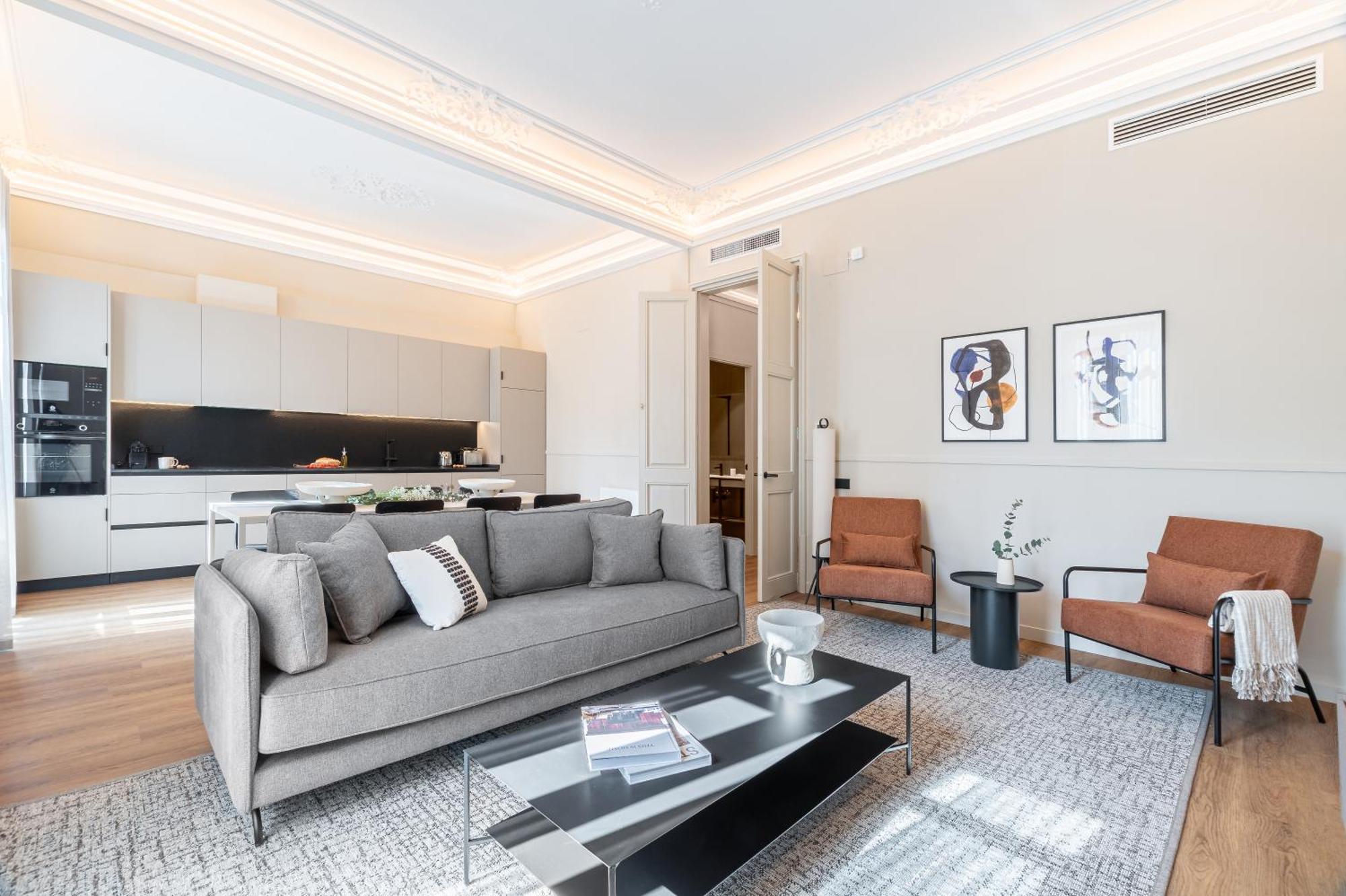 Five-Bedroom Apartment