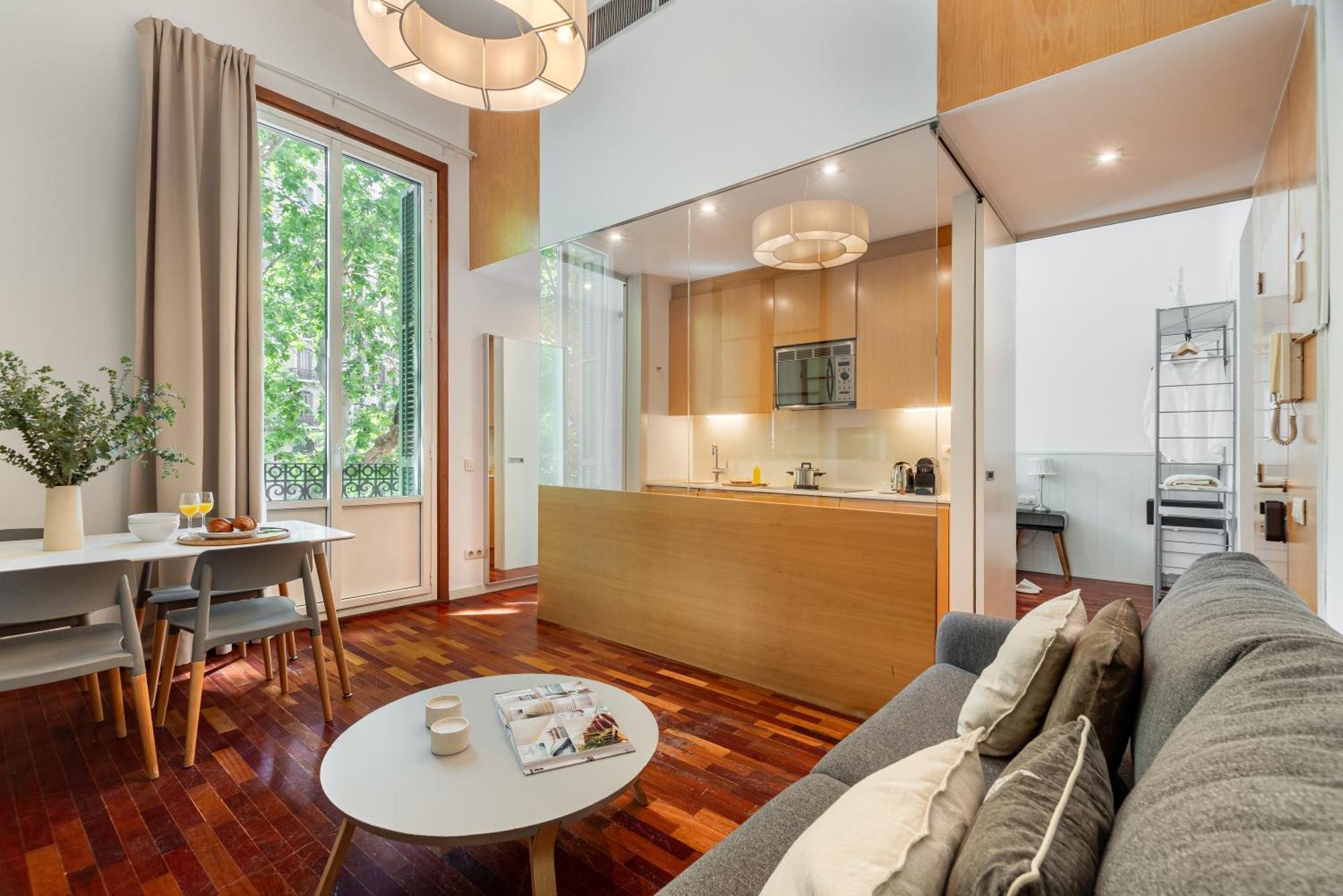 One-Bedroom Apartment