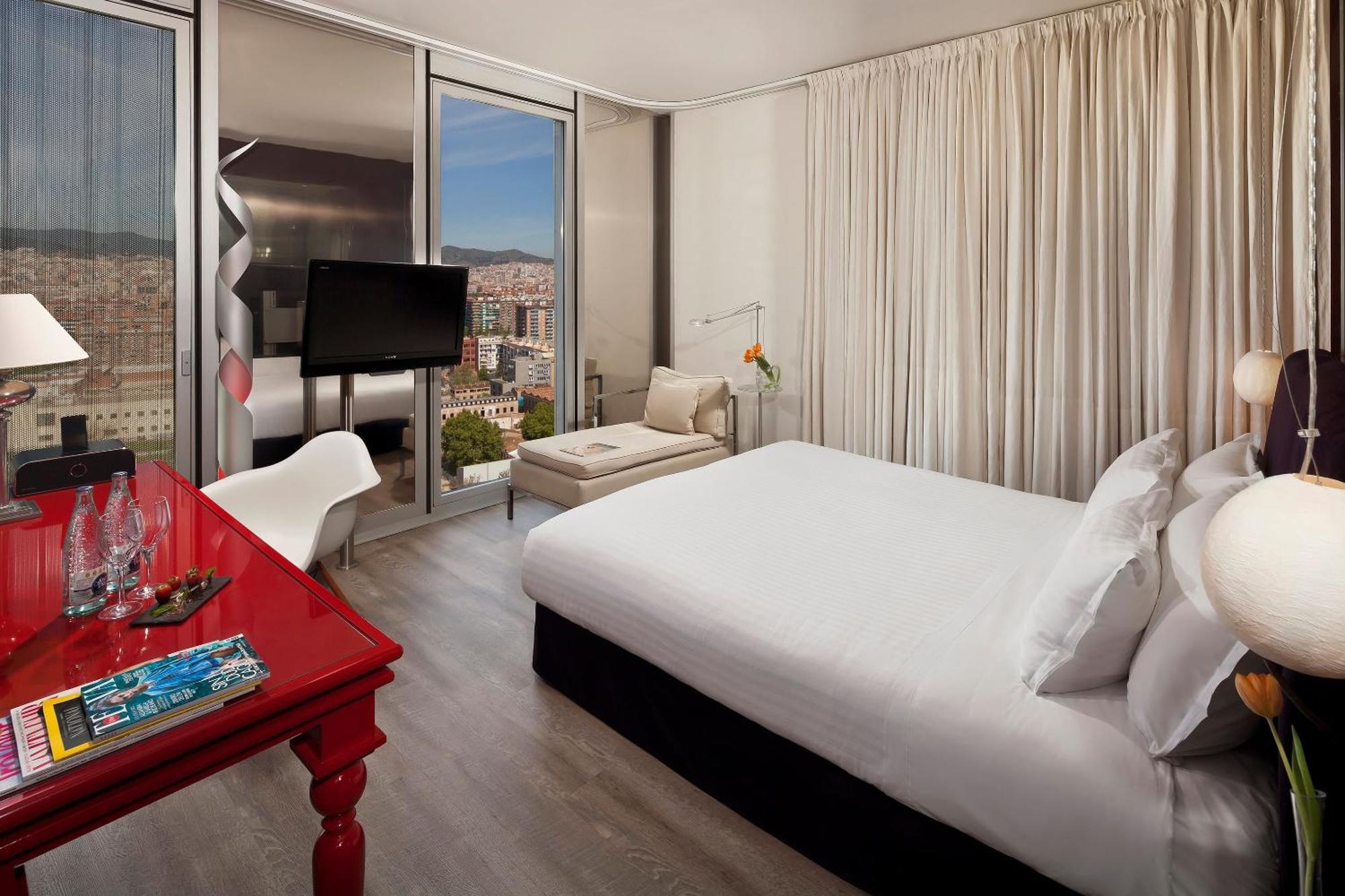 Premium Room with City View